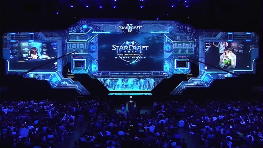 blizzcon-starcraft-2-stage-v-squared-labs
